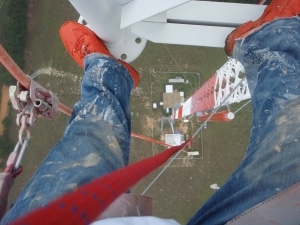 skyline-tower-painting-in-action6 it's a long way down - skyline tower painting